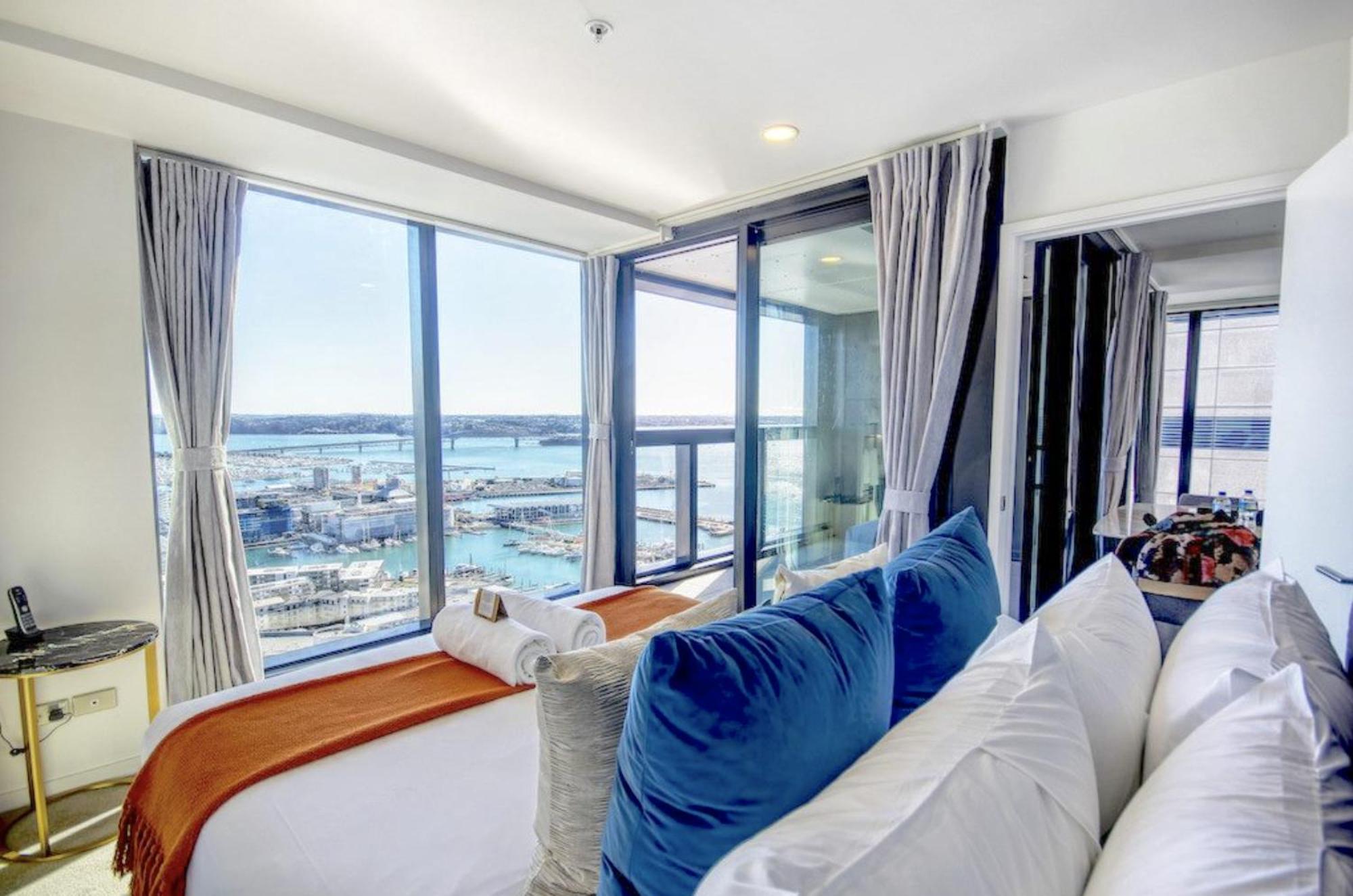 אוקלנד Top Floor Harbour View And Skytower View Apartment In Cbd מראה חיצוני תמונה